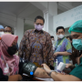 Berkunjung ke Sentra Vaksinasi Serviam, Menko Airlangga Ingatkan Masyarakat Tetap Patuhi Protokol Kesehatan