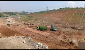 Pembangunan Tol Cisumdawu Tak Selurus dan Tak Semulus Jalan Tol