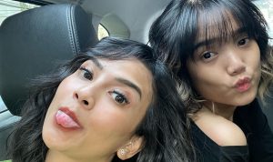 Mendiang Vanessa Angel dan Fuji. Foto Instagram/vanessaangelofficial