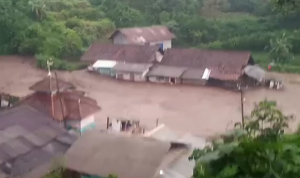 Kertasari Diterjang Banjir Bandang, Belasan Rumah Terendam