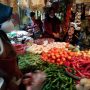Kelangkaan Minyak Goreng Di Pasar Tradisional, Pemkab Sumedang Klaim Terpenuhi