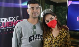 Raffi Ahmad Dan Nagita Slavina Dihadiahi Mesin ATM Di Hari Ulang Tahun. Netizen: Rafathar kalo bayar UKT ga perlu jauh-jauh