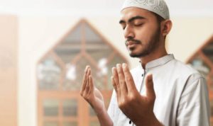 Amalan Dzikir di Bulan Ramadhan Serta 6 Bacaannya
