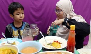 Anak Kecil Puasa Setengah Hari di Bulan Ramadhan, Bagaimana Hukumnya