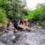 Mayat Anak Perempuan Berusia 4 Tahun Ditemukan di Sungai Amprong Kota Malang, Warga Sempat Mengira Boneka