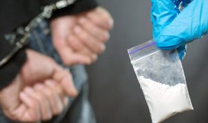 Ingin Senang-senang Pakai Narkoba Sejoli di Mojokerto Kena Ciduk Beli Paket Sabu Rp 500 Ribu