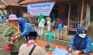 PKM Rancakalong Lakukan Screening Gratis, Deteksi Dini Faktor Resiko Penyakit