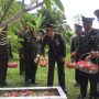 HUT TNI, Kodim Sumedang Ziarah ke Cimayor