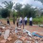 Benteng Sekolah Ambruk, Ganggu Mobilitas