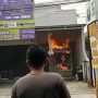 Outlet Sop Iga Batok Tiba-tiba Kebakaran, Pemiliki Panik Bukan Main