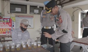 Cegah Penyalahgunaan Narkoba, Tes Urine Seluruh Anggota Kepolisian