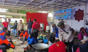 Tagana Sumedang Bantu Korban Gempa di Cianjur