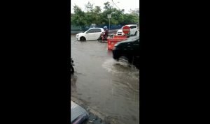 Pusat Bisnis Sumedang Terkepung Banjir, Ganggu Mobilitas Warga