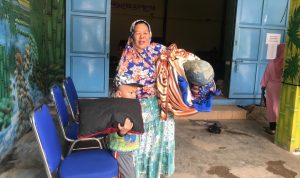 Meski Trauma, Pengungsi Korban Banjir Sawahdadap Terpaksa Pulang