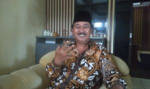 Ketua DPD Partai Golkar Sidik Jafar Kabupaten Sumedang menyambut baik kehadiran Gubernur Jawa Barat Ridwan Kamil di Partai Golkar
