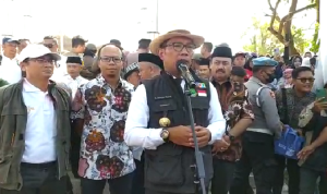 Ada Aura Kasih dan Luna Maya, Gubernur Jawa Barat Ridwan Kamil Ajak Warga Berpantun