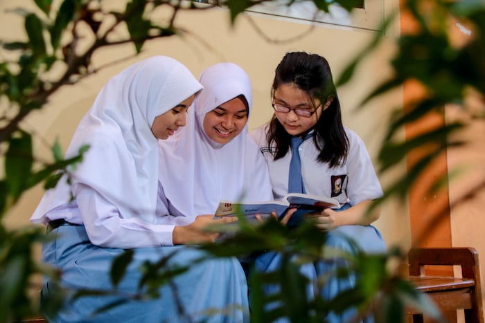 Gubernur Kupang Meminta Siswa SMA/SMK untuk Masuk Sekolah Jam 5 Pagi