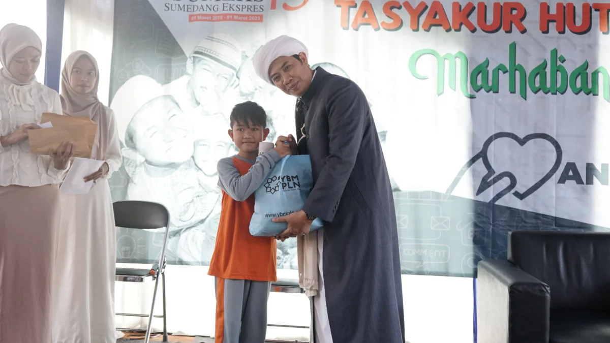 HUT Sumedang Ekspres Ke -13, Diwarnai Santunan Anak Yatim dan Tausiyah Abuya