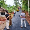 Jalan Poros Desa Margalaksana Diperbaiki Oleh Anggaran Bakudes.