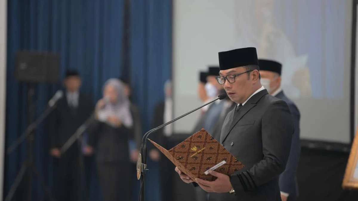 Ridwan Kamil Lantik 154 Kepala Sekolah dan 27 Pejabat Fungsional di Lingkungan Pemda Provinsi Jabar