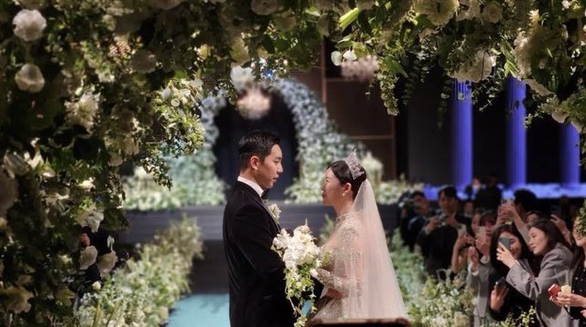 Omo! Pernikahan Lee Seung Gi dan Lee Da In Habiskan Milyaran Rupiah