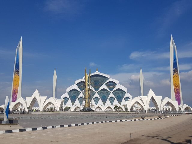 Jusuf Kalla Diajak Ridwan Kamil Melihat Kemegahan Masjid Raya Al Jabar