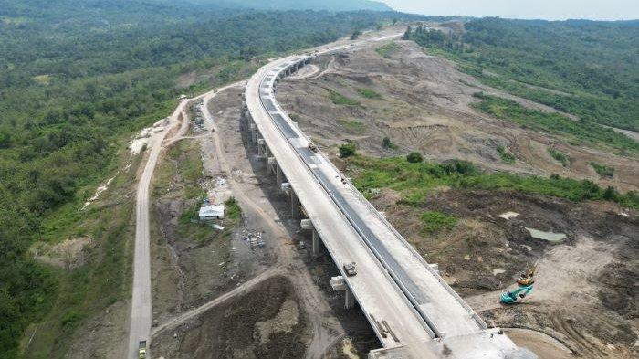 Jalan Tol Cisundawu Baru Bisa di Akses 98 Persen
