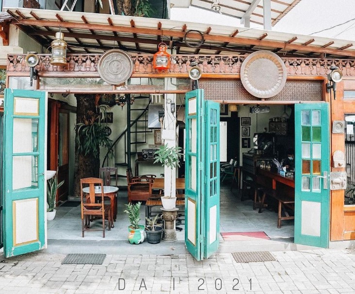 Warung Kopi Jadul di Bintaro yang Kental Dengan Nuansa Nostalgia Zaman Dulu dan 5 Rekomendasi Coffee Shop yang Hits