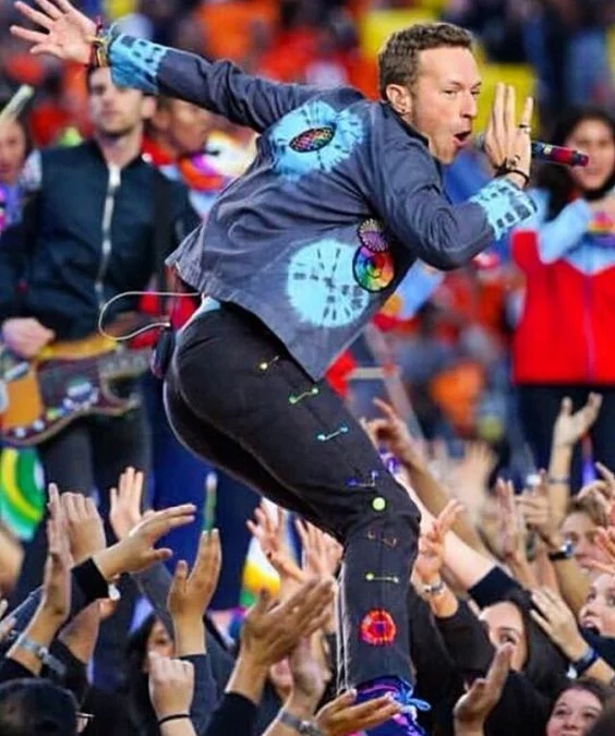 Chris Martin Vokalis Coldplay LGBTQ+, dan Mengidap Synaesthesia