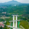 Tol Cisumdawu Membentang Sepanjang 61,75 Kilometer dengan Pemandangan Gunung Geulis dan Gunung Manglayang