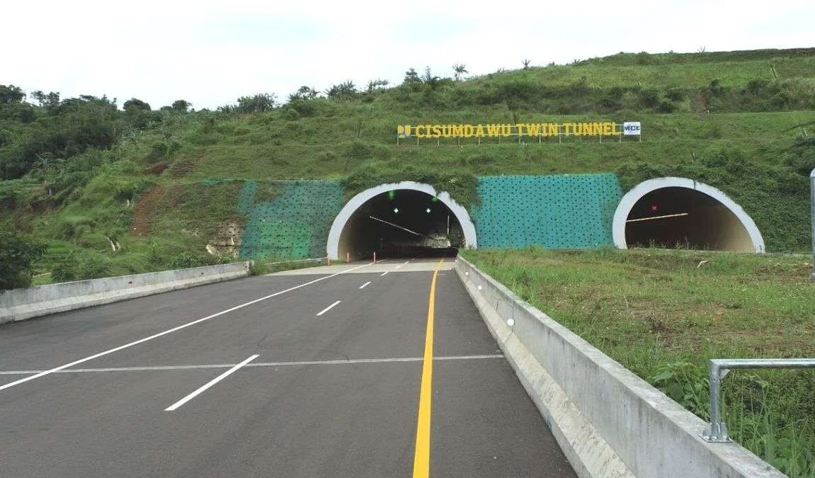 Cisumdawu Twin Tunnel