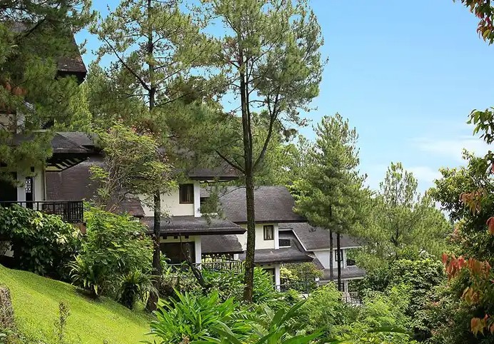 3 Villa Gunung Geulis Yang Cocok Untuk Liburan Keluarga atau Staycation Bersama Ayang