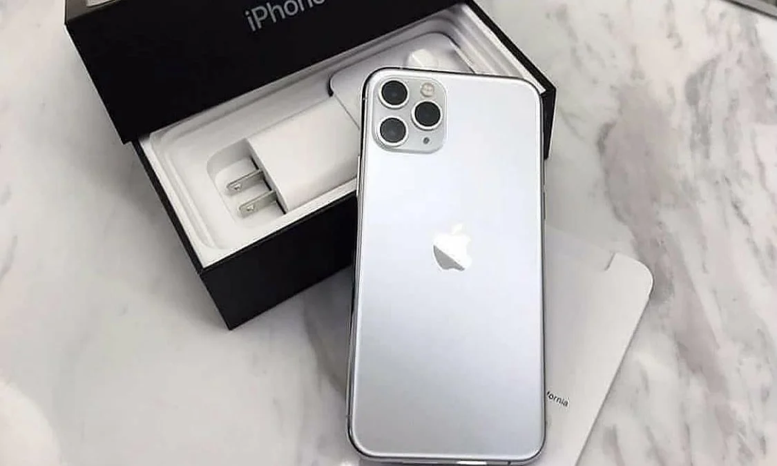 Inilah 5 Alasan Mengapa iPhone 11 Pro Silver Bak Diminati Banyak Orang!