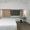 5 Rekomendasi Hotel Murah d Jkt, Kamarnya Minimalis Banget!