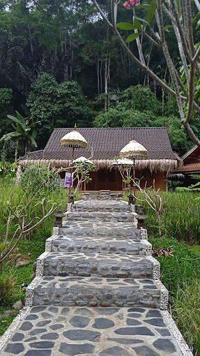 Sumedang rasa Bali di Khalana Villa Sumedang
