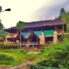 Menikmati Keindahan Alam Desa Citengah Sambil Mencicipi Makanan yang Bikin Perut Kenyang di Saung Cibingbin!