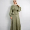 Tampil Stylish dengan Baju Warna Hijau Sage dan Jilbab: Kombinasi yang Pas!