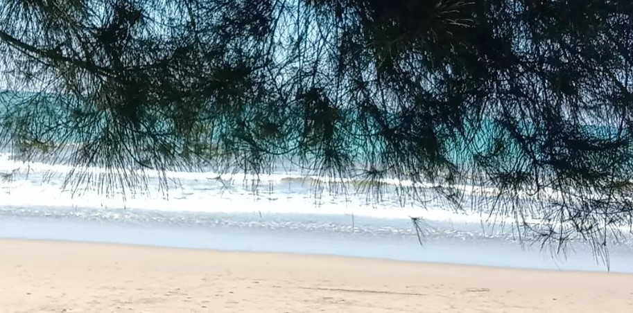 Menikmati Keindahan Pantai Sumedang Pesisir Selatan Sumbar