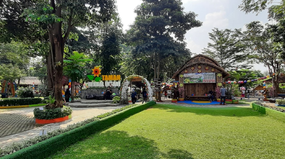 Taman Herbal Insani Depok: Wisata Sehat dan Edukatif yang Menghijaukan Jiwa