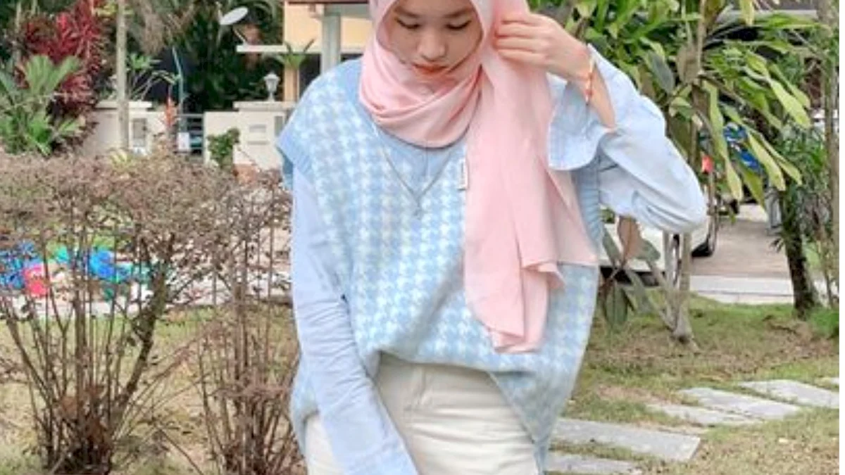 Baju Warna Biru Cocok Dengan Jilbab Pastel Warna Apa? Intip Kombinasi untuk Tampil Beda dan Cantik!