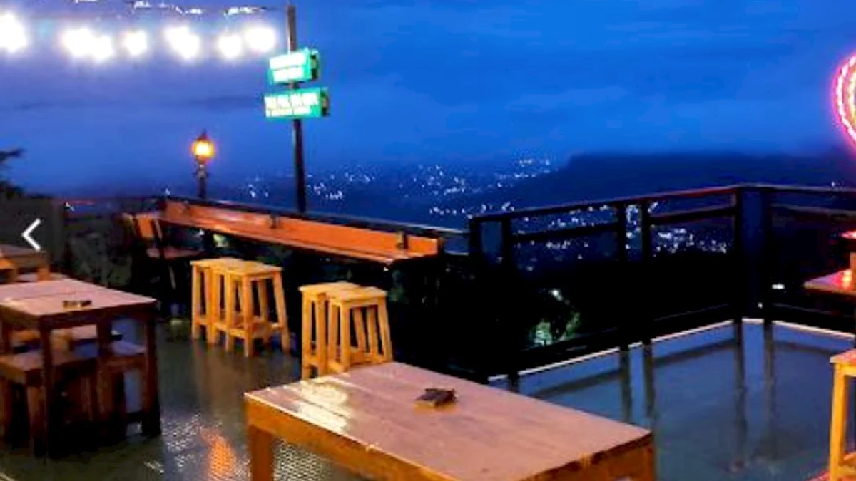 4 Cafe Dekat Exit Tol Sumedang Tempat Best View Alam Sumedang Hadirkan Citylight Mempesona