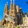 Arsitektur unik di Antoni Gaudí di Barcelona, Spanyol. Memanjakan Mata Para Turis Dari Berbagai Negara