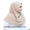 Jilbab Warna Cream Cocok Dengan Baju Warna Apa? Yuk Kepoin Daftar Unik Satu Ini!
