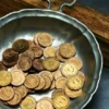 Cara Membersihkan Uang Koin Kuno Tanpa Merusak Nilai Mata Uang Koin