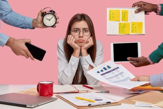 Candu Kerja atau Workaholic Bisa Sebabkan Gangguan Mental Kenali Ciri-Ciri dan Dampaknya