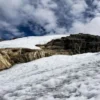 Siapa Bilang Menikmati Salju Harus ke Luar Negeri, Gak Perlu Jauh-Jauh di Indonesia Juga Ada