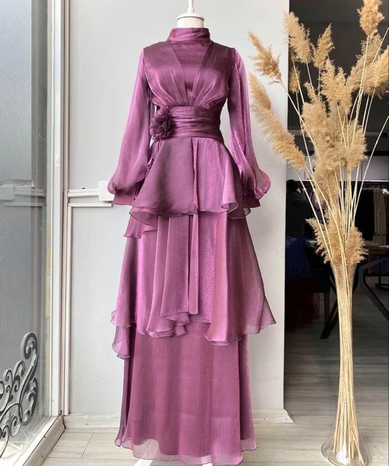 Rekomendasi Dress Baju Warna Fuschia Cocok Untuk Bridesmaid 