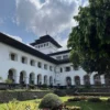 Mengungkap Sejarah yang Tersembunyi: Petualangan ke Tempat-Tempat Bersejarah di Bandung