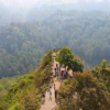 Menikmati Keindahan Kota Bandung dari Atas Tebing Keraton: Pemandangan yang Sangat Menakjubkan