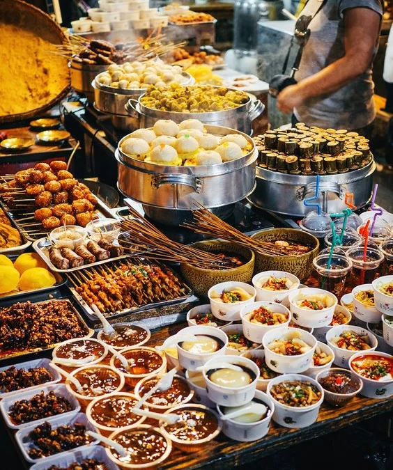 Mencicipi Kuliner Unik Makanan Jalanan Terlezat di Bandung Ada McDuren Hingga Sate Legendaris